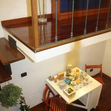 شقة Nautilus نابولي